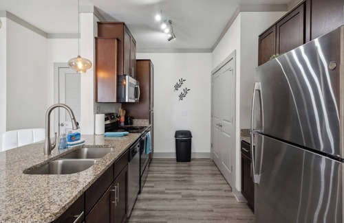 Ashley Oaks Apartment | Overlook 7207 I Modern and Spacious 2Bd Apt
