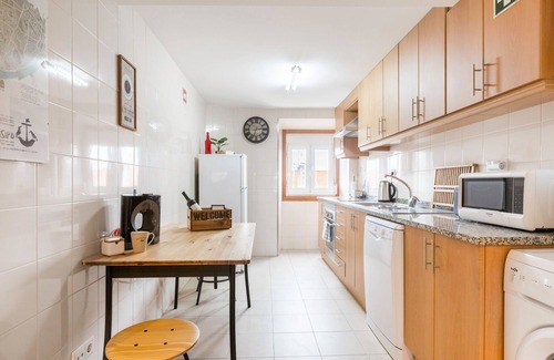 Socorro Apartment | Overlook Largo da Graça at a Comfy Flat