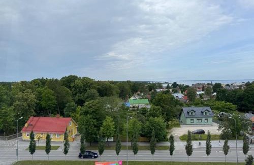 Haapsalu Apartment | Overnight in Haapsalu skyscraper!