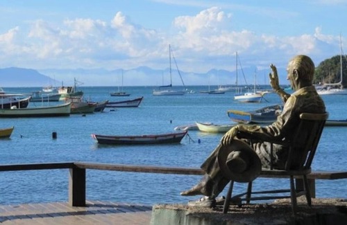 Parque Estadual da Costa do Sol Boat Rental | Overnight stay on a sailing catamara at Orla Bardot