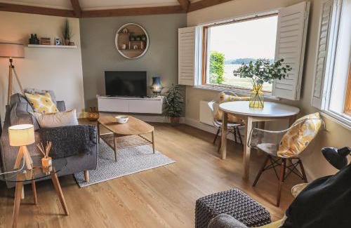 Grange-over-Sands Apartment | Oversands Cottage