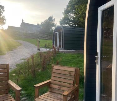 Stoney Middleton House | Owl Cabin Peak District