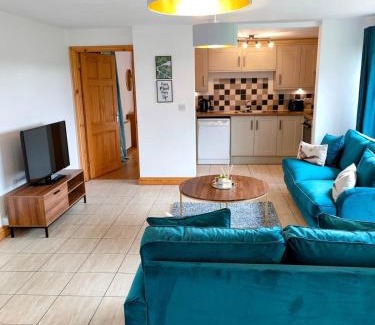 Louth House | Owl Cottage, Covenham Holiday Cottages