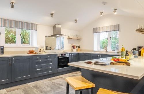Great Snoring House | Owl Cottage