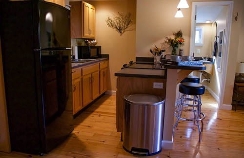 Weaverville Apartment | Owl's Perch at the Forest Edge - Weaverville Gem - 11 Miles to Downtown AVL