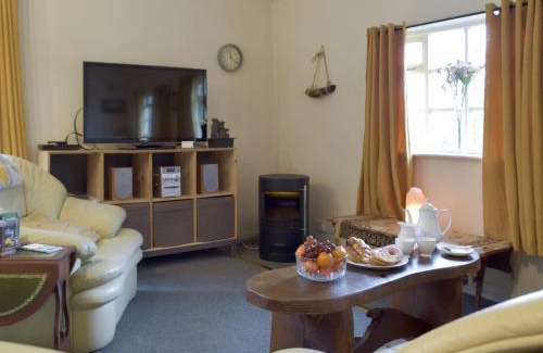 Cenarth House | Owls About - Uk6756