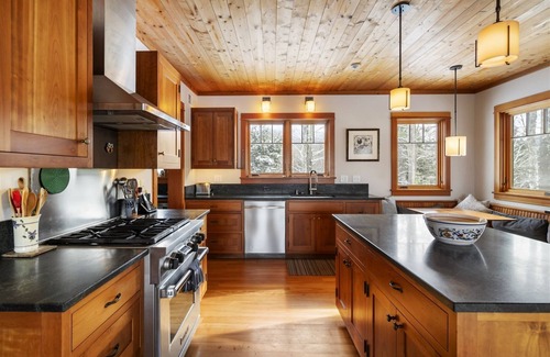Moscow Ski Chalet | Owls Head Estate - Unmatched & Unforgettable Views