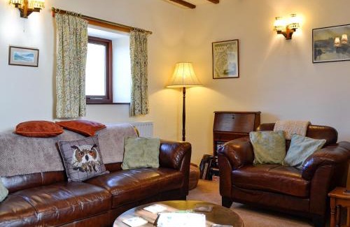 Howgate House | Owls Retreat