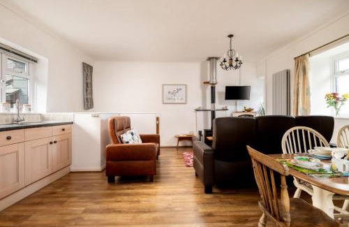 Wadebridge House | Owls Roost cottage