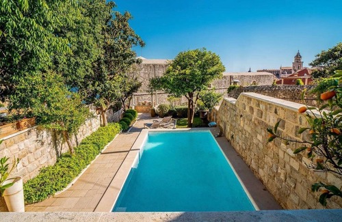 Ploce Villa | OWNER Luxury Villa Next to the City Walls for 8 Persons with Pool,Sauna,Gym