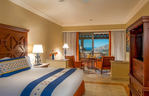 Paraiso Escondido Resort | Owner's Special - Pueblo Bonito Sunset Beach Junior Suite