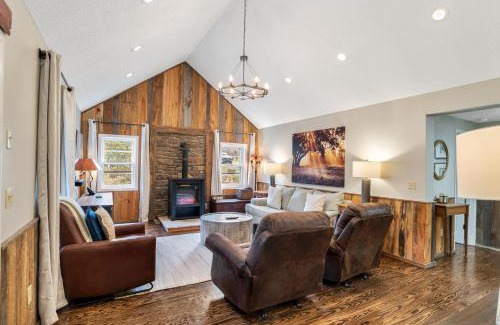 Weaverville House | Oxbow Farmhouse