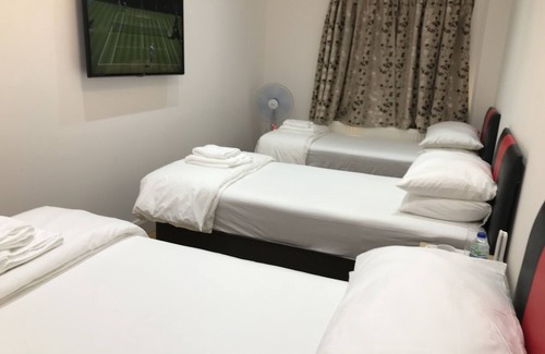 Kidlington House | Oxford Bed and Breakfast