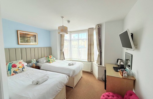 Headington Bed & Breakfast | Oxford Guest House