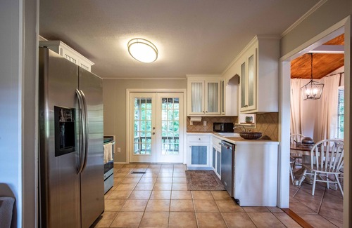 Oxford Cabin | Oxford Hillside Hideaway