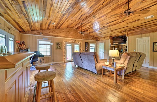 Oxford House | Oxford Home with Hot Tub, 10 Mi to Ole Miss