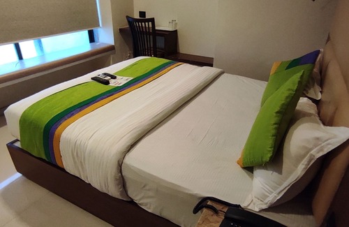 Chandivali Hotel | Oxford Hotel Powai