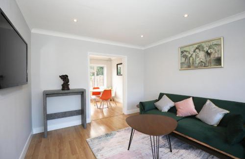 Begbroke House | Oxford House next to Blenheim, Airport, Cotswold, Bicester