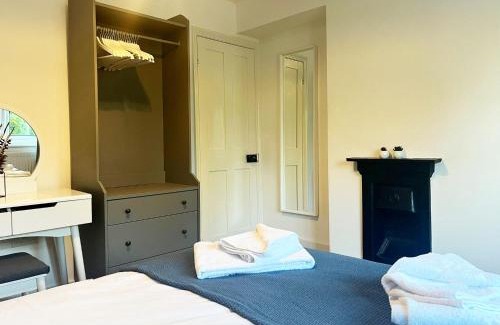 Sandford-on-Thames Apartment | Oxford - Private House with Garden & Parking 16