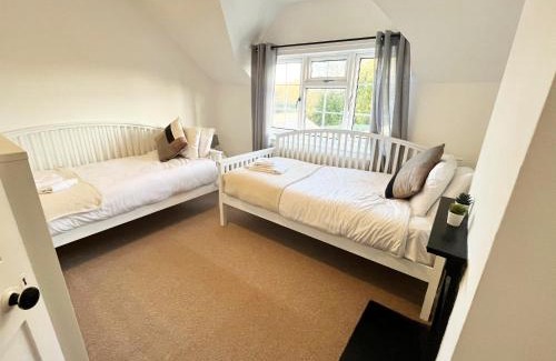 Sandford-on-Thames Apartment | Oxford - Private House with Garden & Parking 16