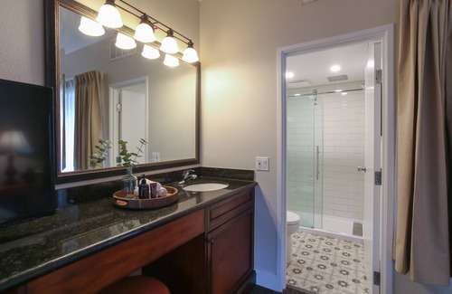 Pismo Beach Hotel | Oxford Suites Pismo Beach