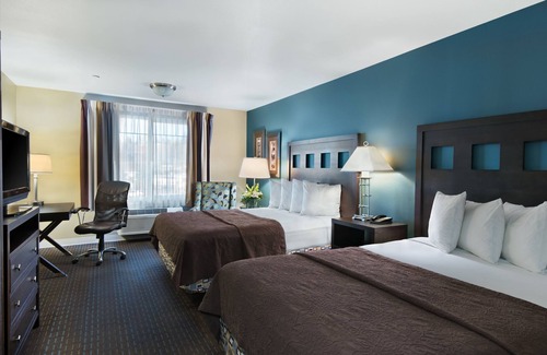 Silverdale Hotel | Oxford Suites Silverdale