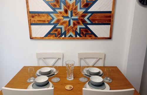 Oxford Apartment | Oxfords 5 Star Lux 2 bedroom Flat near JR 5 pax, permit parking