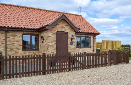 Alford House | Oxley Cottage