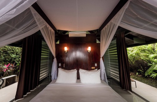 Ballena Resort | Oxygen Jungle Villas & Spa