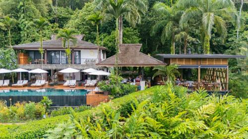 Ballena Hotel | Oxygen Jungle Villas & Spa