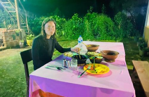 Hewaheta Other | OYA LANGA HENA - Madrid camping site