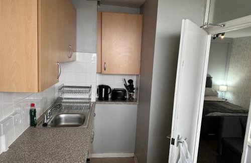 Belsize Park Apartment | OYEs STUDIO APARTMENT
