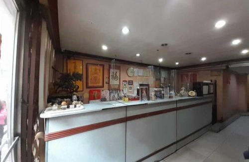 Santa Cruz Hotel | OYO 1011 First Hotel