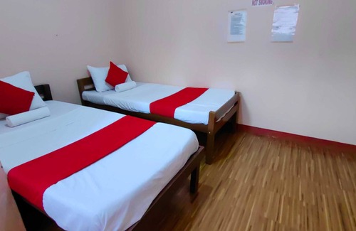 Quiapo Hotel | OYO 1038 WILLIAM HEARTS PENSION