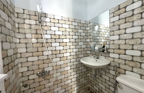 Tho Quang Beach Hotel | OYO 1187 Suoi Da Motel