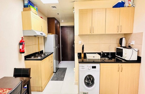 Dubai Sports City Apartment | OYO 1233 Home Elite 1 Residence Sports