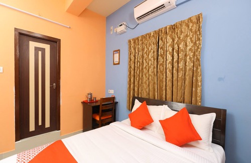 Chennai Hotel | OYO 12831 ITS South East Residency