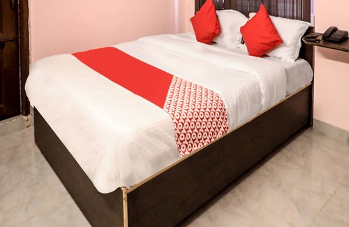 Jubilee Hills Hotel | OYO 13746 Mint Leaves