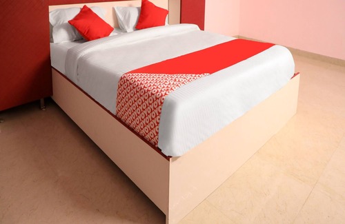 Jubilee Hills Hotel | OYO 13746 Mint Leaves