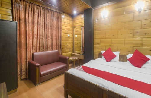 Police Bazar House | OYO 14874 Live Inn Guest House