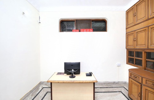 Ludhiana Apartment | OYO 16130 The Corner House
