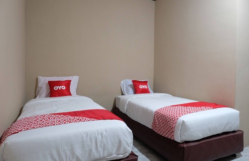 Tanjung Pandan Hotel | OYO 1851 Homestay Joss