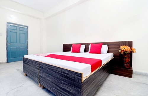 Jalandhar Hotel | OYO 18570 Hotel Jazz