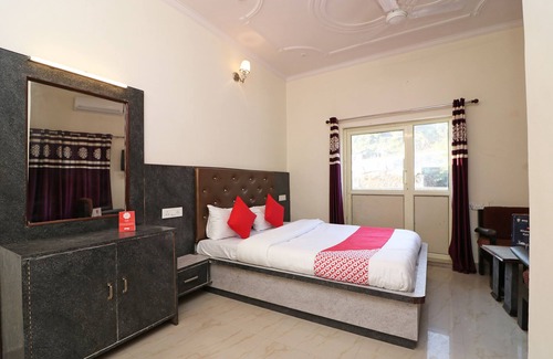 Bullawala Hotel | OYO 22359 Hotel Raj Palace