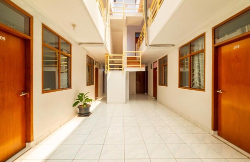 Sukajadi Hotel | OYO 2265 Bunga Bakung Residence