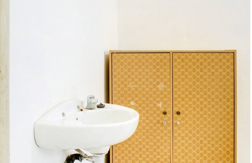 Banjarmasin Hotel | OYO 2301 Hocky Guest House