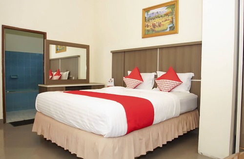 Palembang Hotel | OYO 236 Penginapan Rumah Hijau