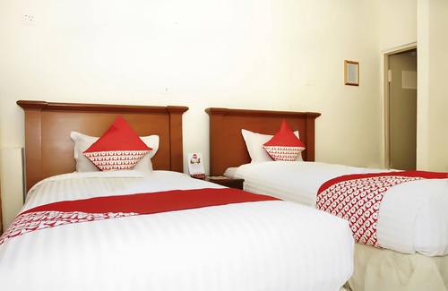 Palembang Hotel | OYO 236 Penginapan Rumah Hijau