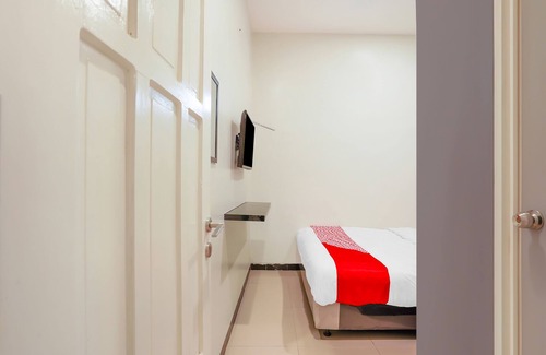 Surabaya Hotel | OYO 2481 Gangnam Style Residence