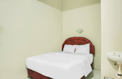 Banjarbaru Hotel | OYO 2872 Garuda Guest House